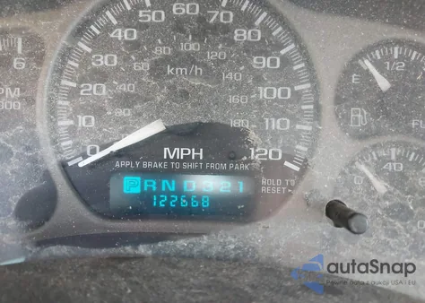 2002 GMC Yukon Denali из США, поврежденный, VIN 1GKEK63UX2J216442